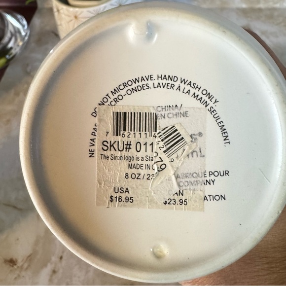 Starbucks 2021 Holiday 8oz Coffee Espresso Mug - Picture 3 of 5